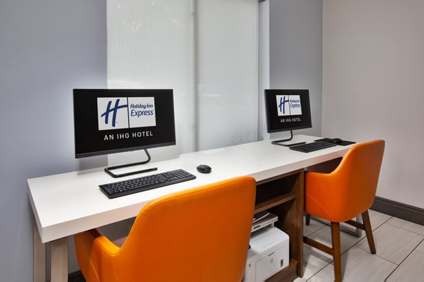 Images Holiday Inn Express & Suites West Monroe by IHG