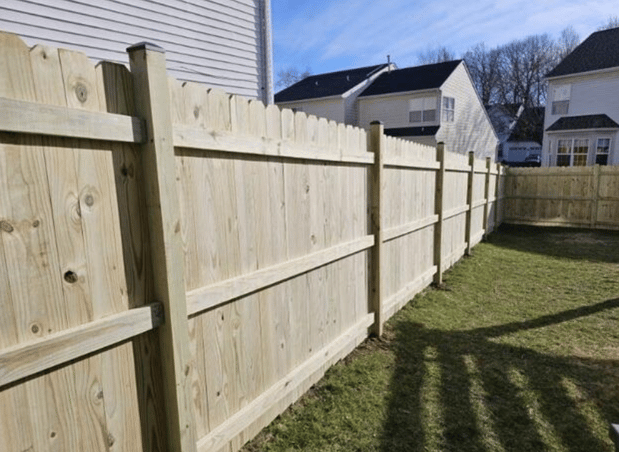 Images MC Fence And Deck