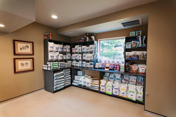 Images West Side Veterinary Hospital