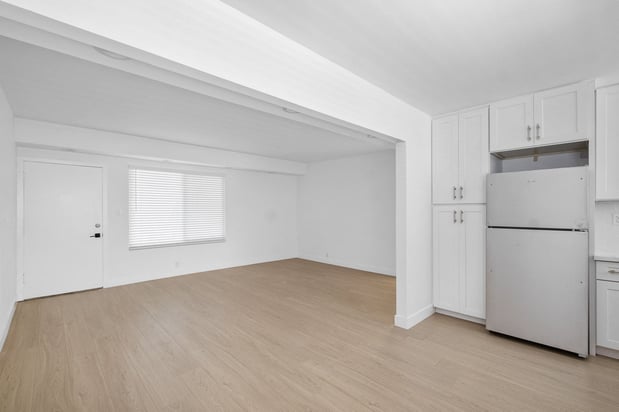 Images Arlington Square Apartments