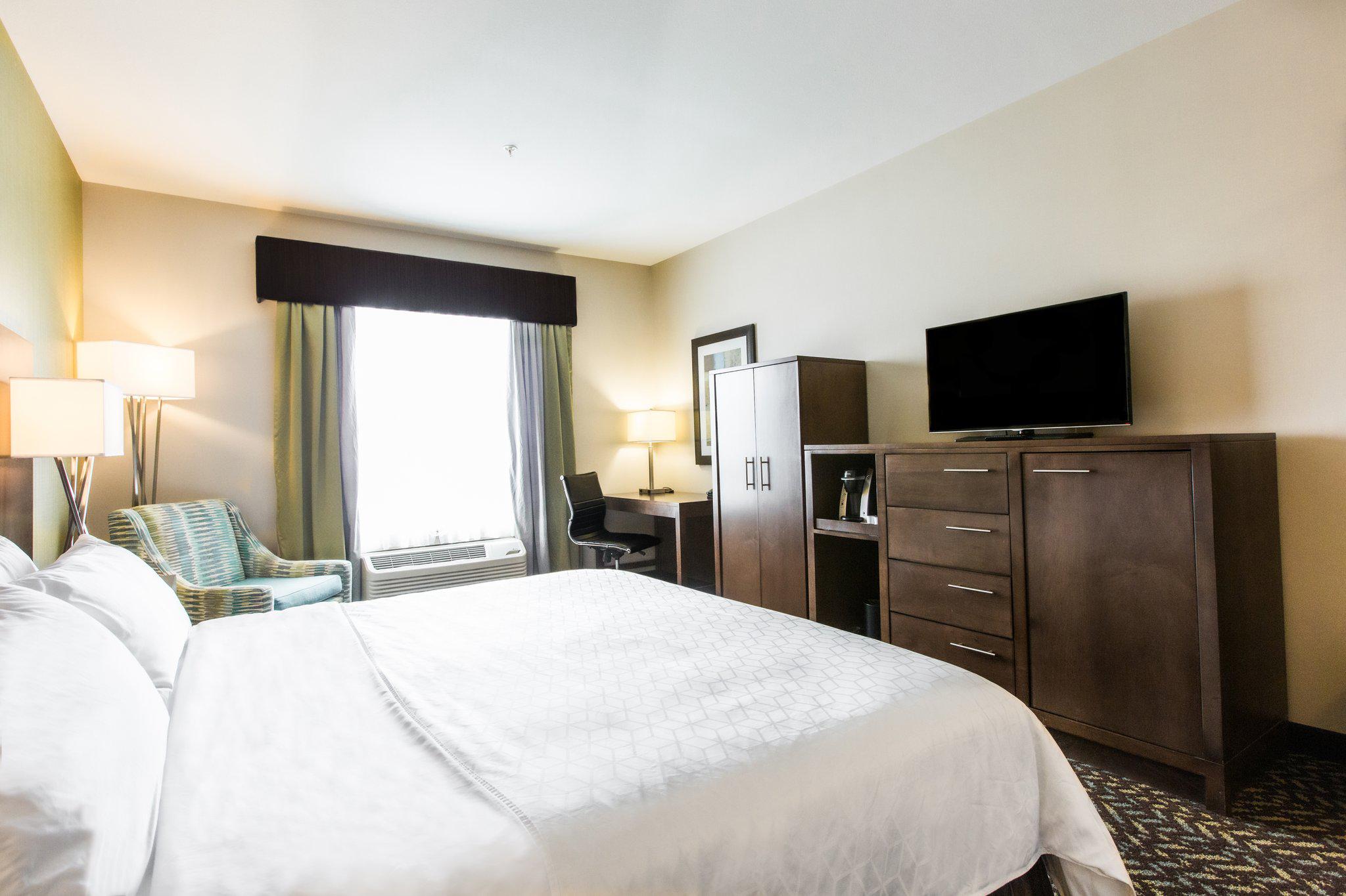 Images Holiday Inn Express & Suites Spruce Grove - Stony Plain, an IHG Hotel