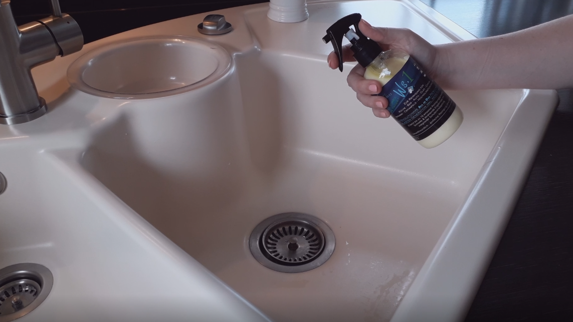 Waterless Shine, Mittelweg 1 in Bad Bramstedt