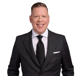 Images Glenn MacLean - TD Wealth Private Investment Advice