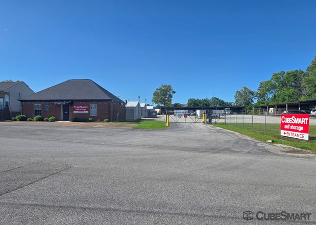 Images CubeSmart Self Storage