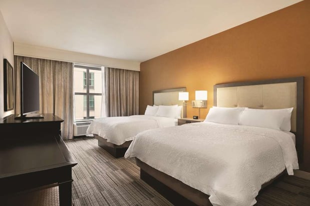 Images Hampton Inn & Suites Roanoke-Downtown