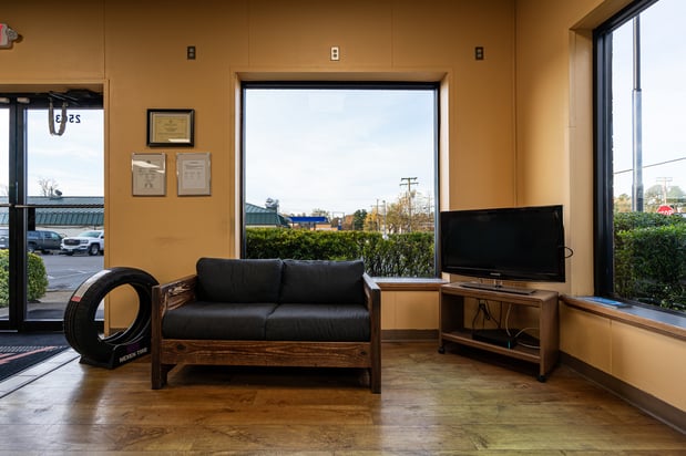 Images Tire Discounters