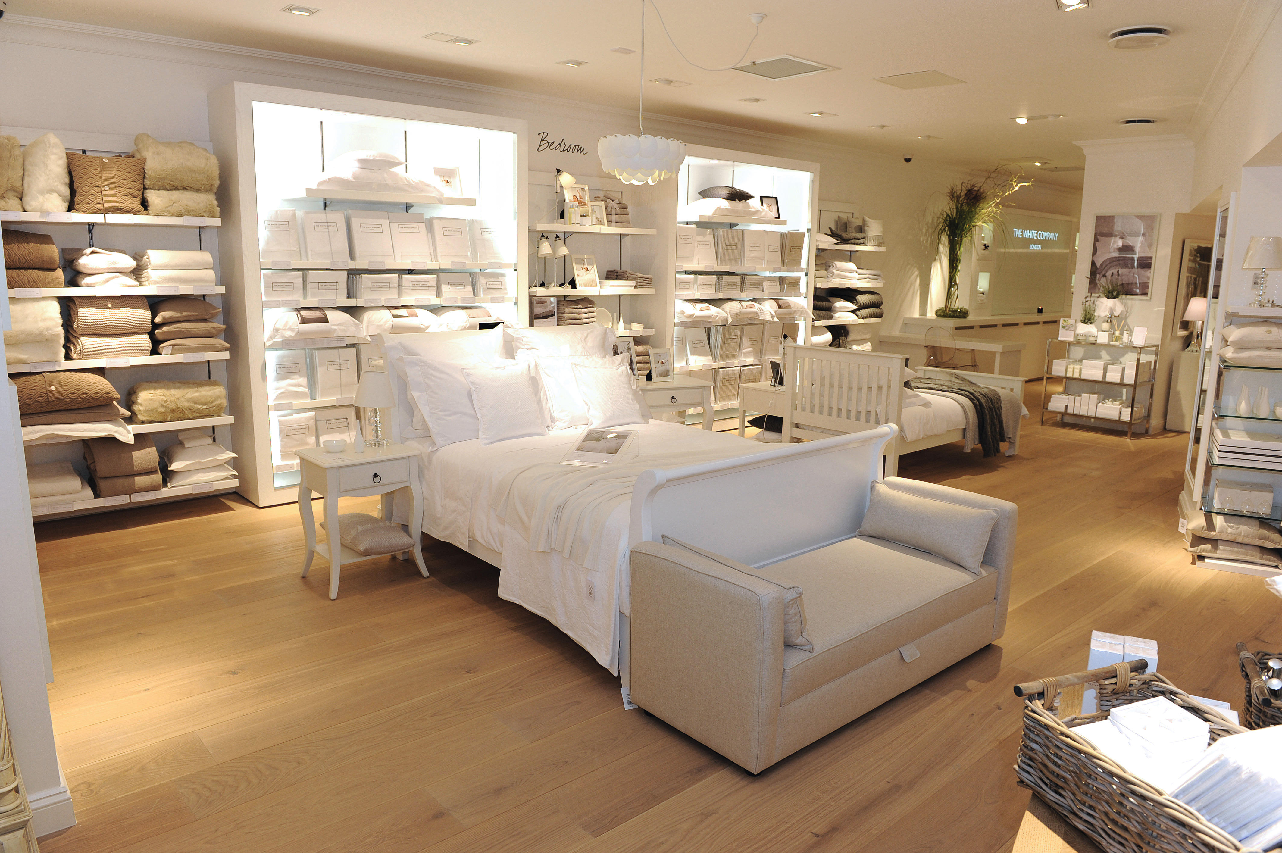 Images The White Company