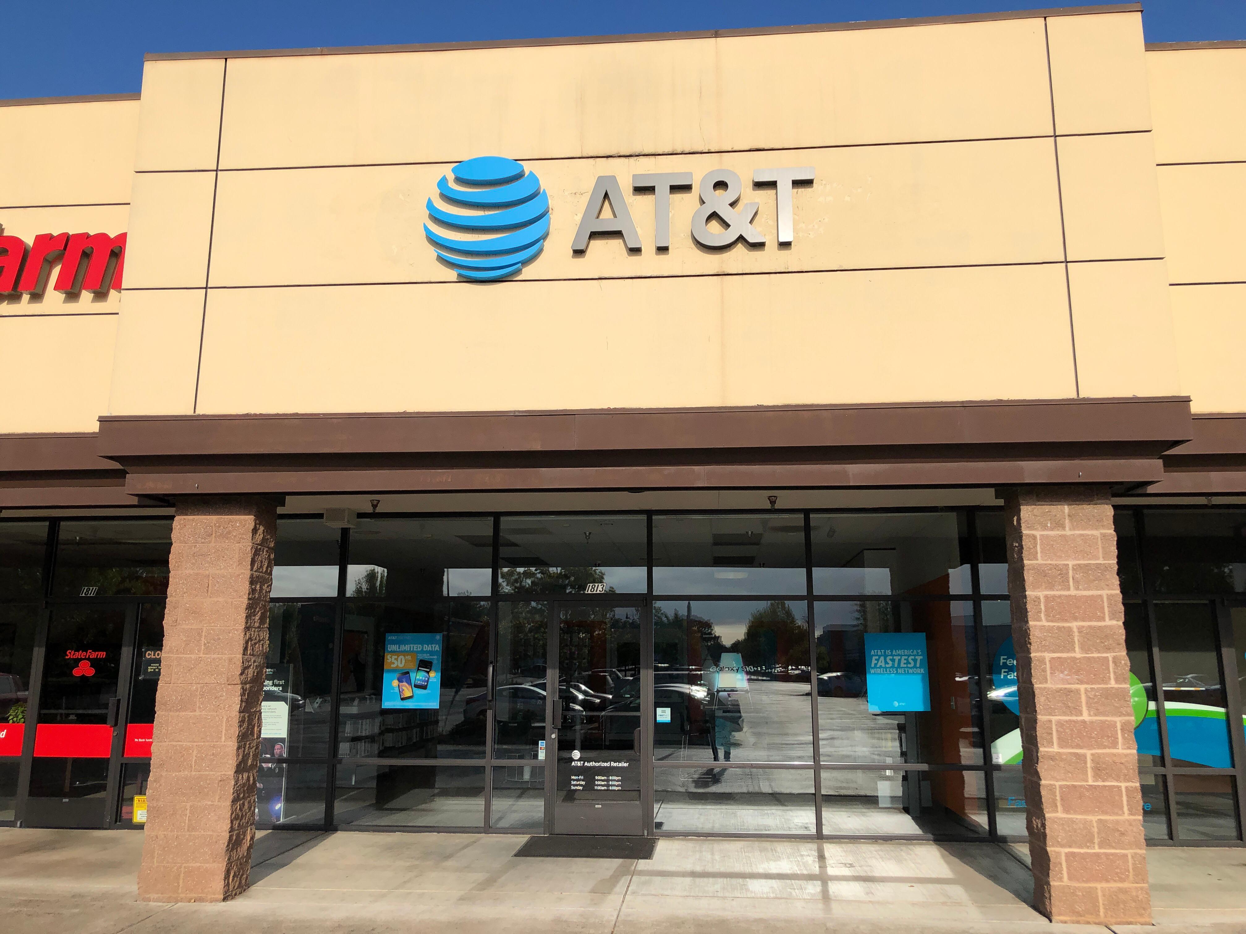 LOCAL AT&T STORE