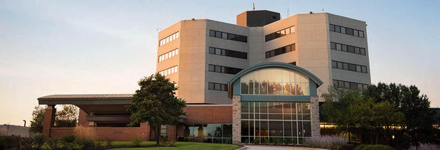 Images Northwestern Medicine McHenry Hospital