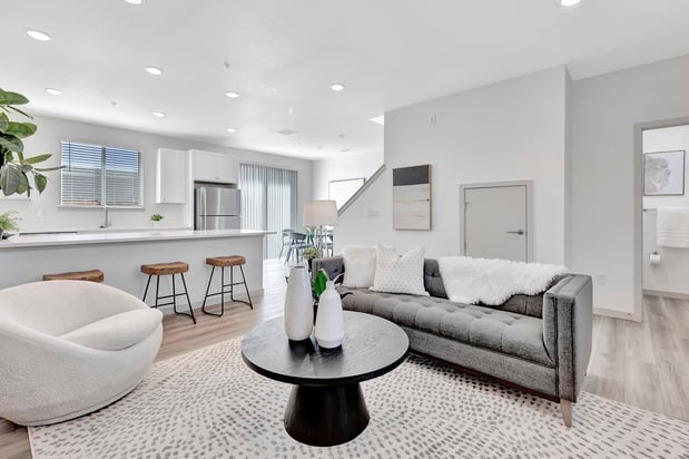 Images Arrive Longmont