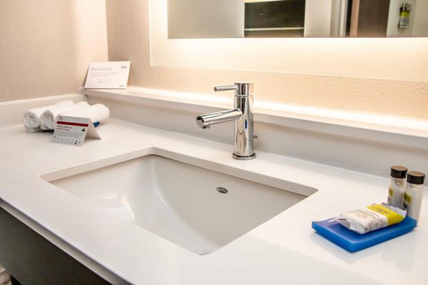Images Holiday Inn Express Allentown North by IHG