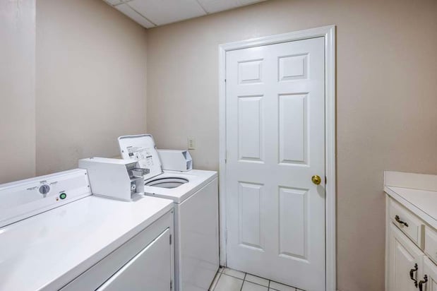 Images Best Western Spring Hill Inn & Suites