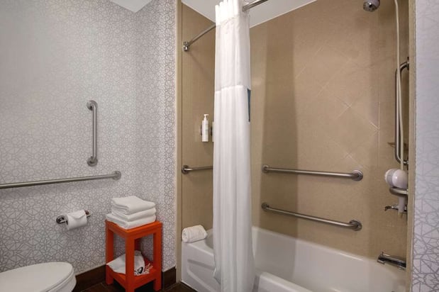 Images Hampton Inn & Suites Harvey/New Orleans West Bank