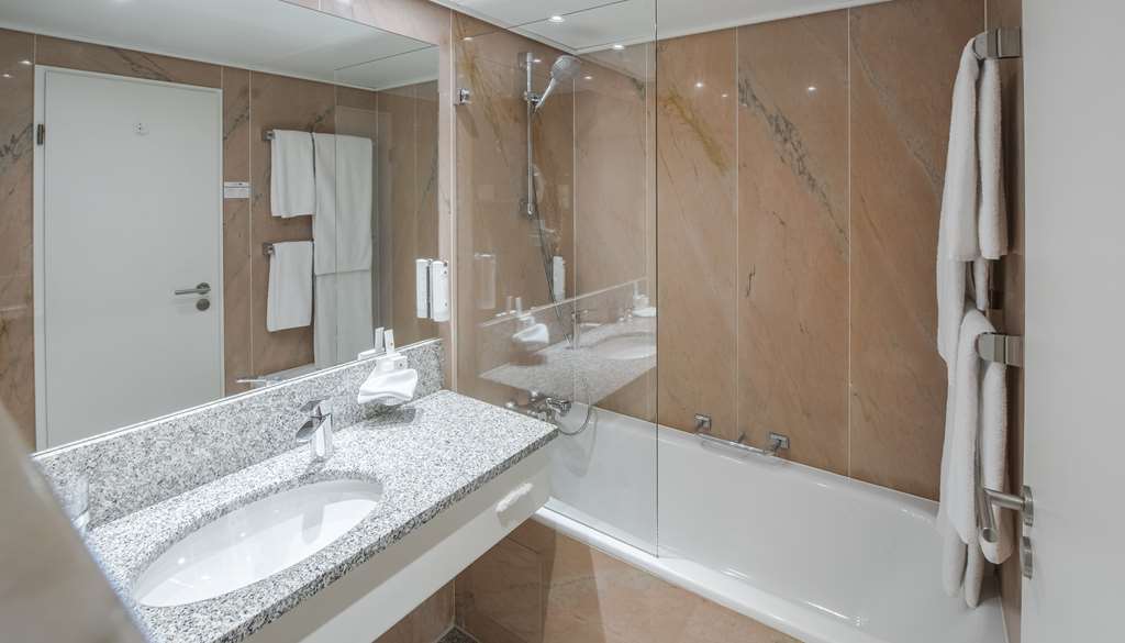Best Western Premier Hotel Villa Stokkum, Steinheimer Vorstadt 70 in Hanau