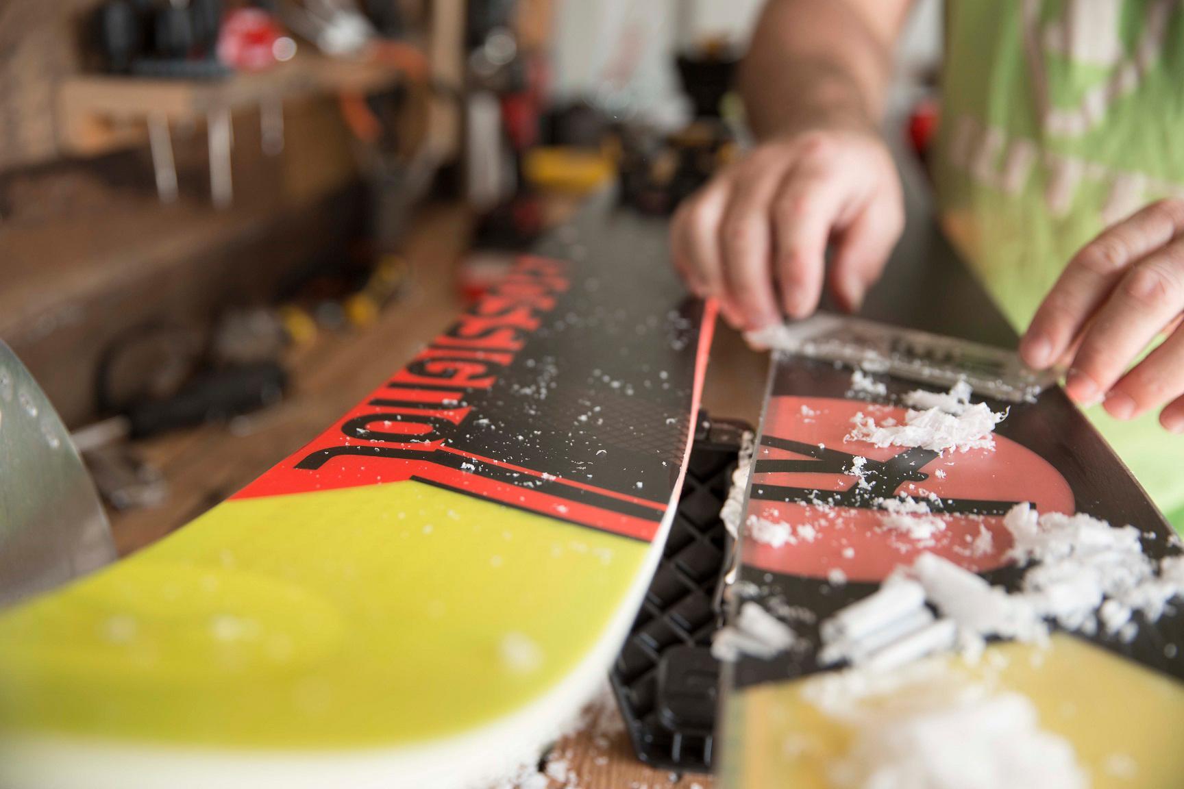 Ski and Snowboard Waxing Workshop