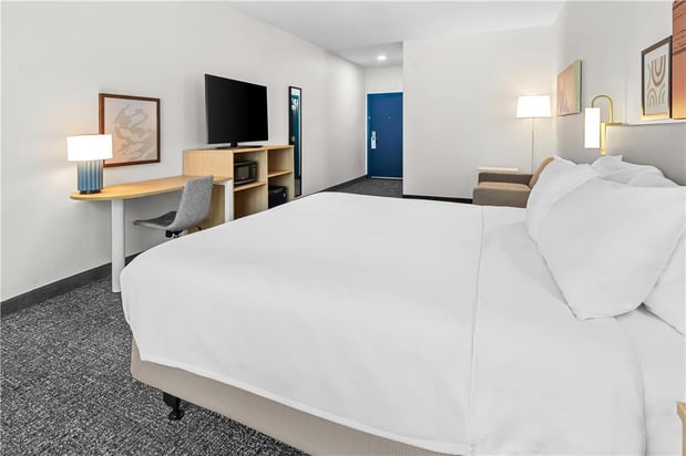 Images Spark by Hilton Sumter