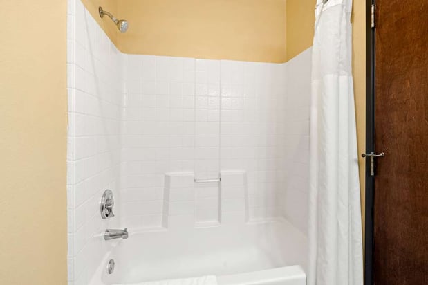 Images Best Western Newberry Station