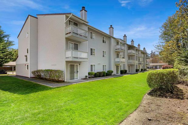 Images Campo Basso Apartment Homes