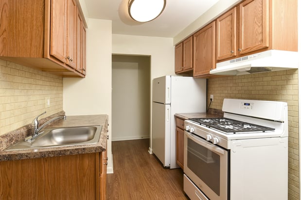 Images Newport Village Apartments