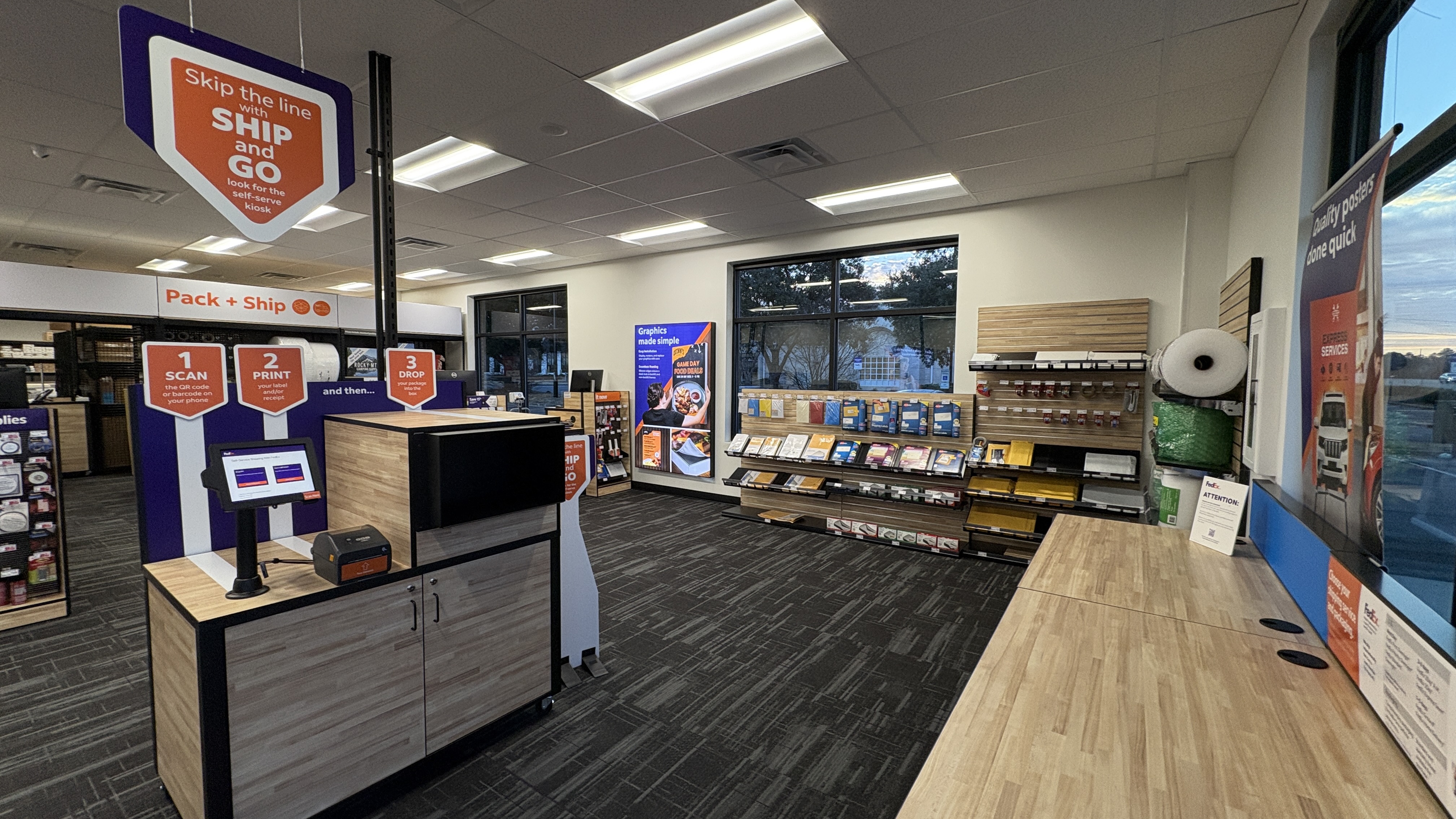 Self-Service Shipping in Columbia, SC: Skip the line with our convenient Ship & Go kiosk. Drop off pre-labeled packages and browse our packing supplies at the Columbiana Circle location.