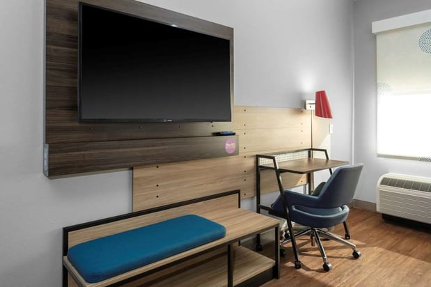 Images Tru by Hilton Lynchburg