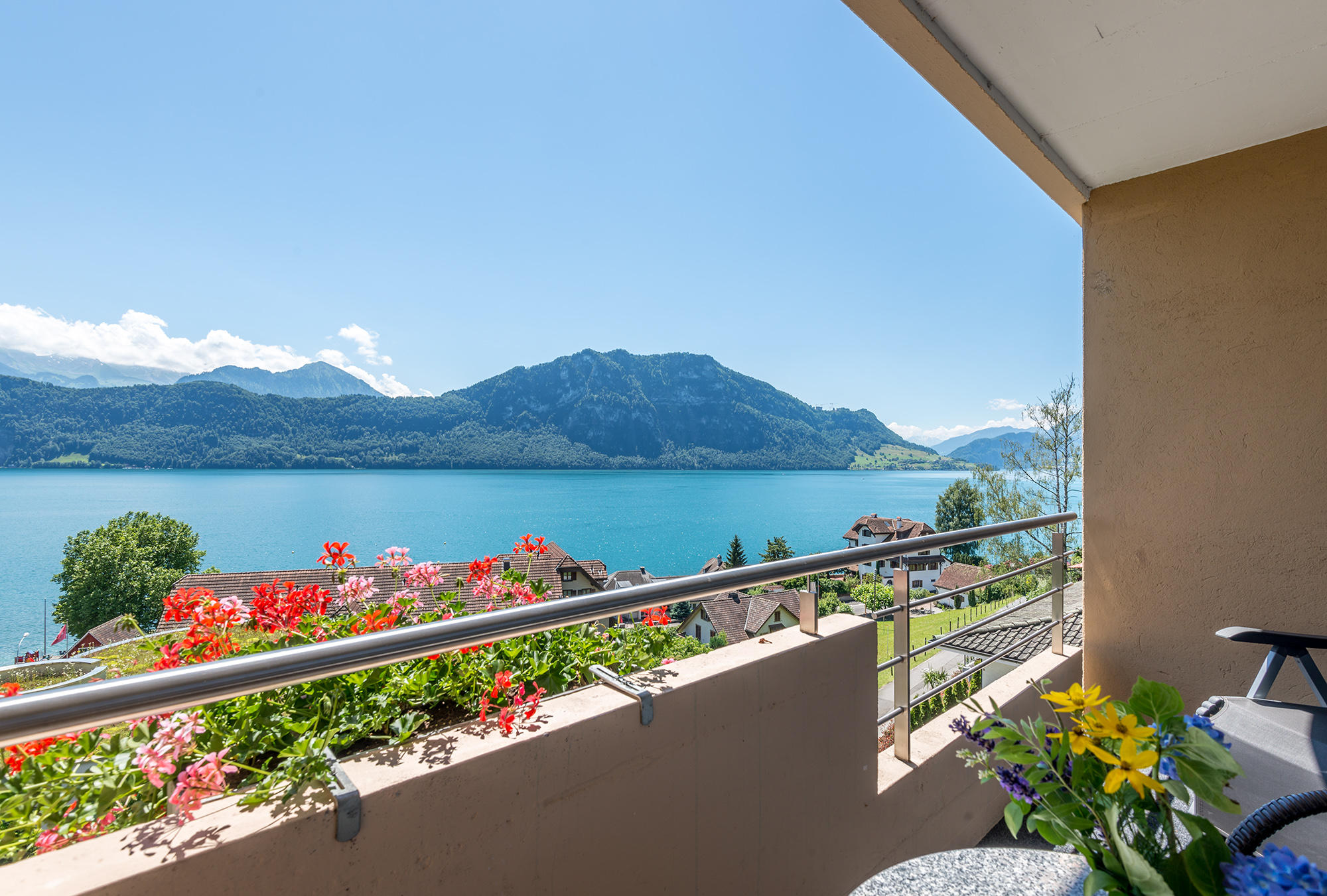 Kurhaus Seeblick AG, Baumenweg 20 in Weggis