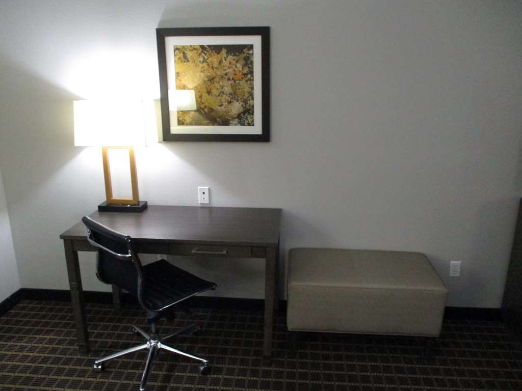 King Size Guest Room