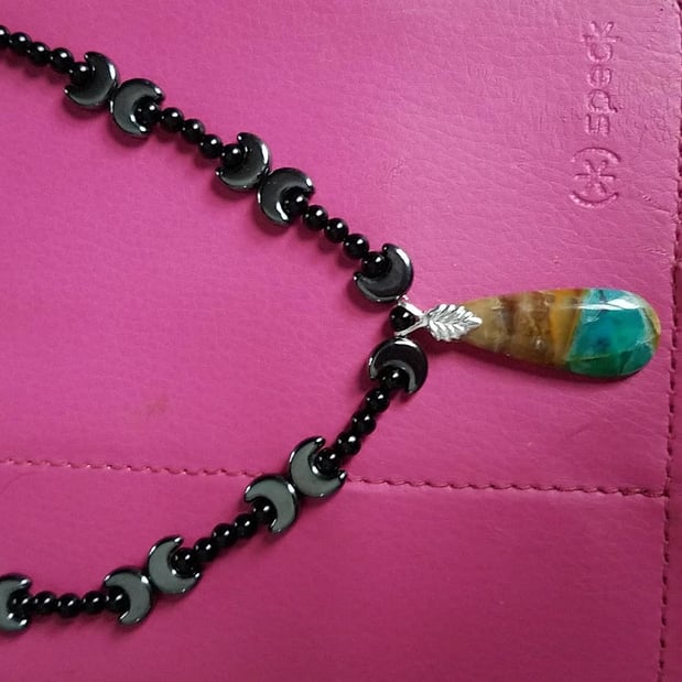 Images Hunzo's ROCK Gem and Mineral shop