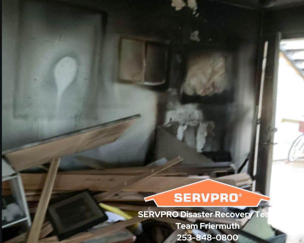 In the event of a fire in the Black Diamond, WA area, call SERVPRO of Auburn/Enumclaw. Our team is available 24/7 to respond to your fire-damaged property and restore it to pre-fire condition.