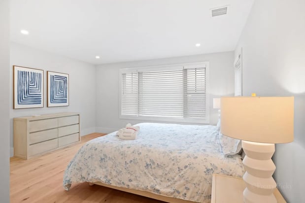 Images Pretty Picky Properties