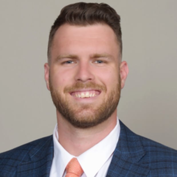 Images Edward Jones - Financial Advisor: Quinn Smith