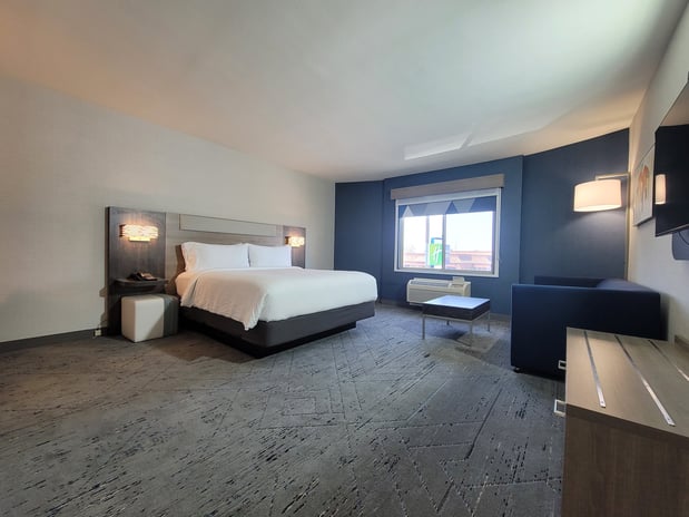 Images Holiday Inn Express San Diego South - Chula Vista by IHG
