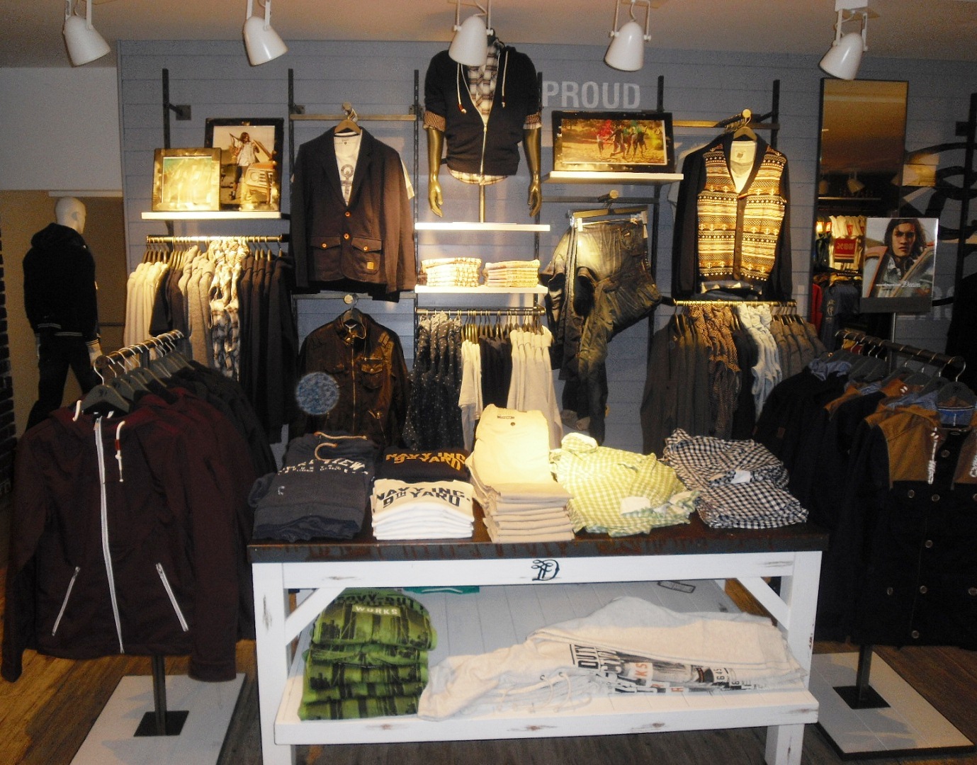TOM TAILOR Store, Gunnar-Wester-Str. 10 in Schweinfurt