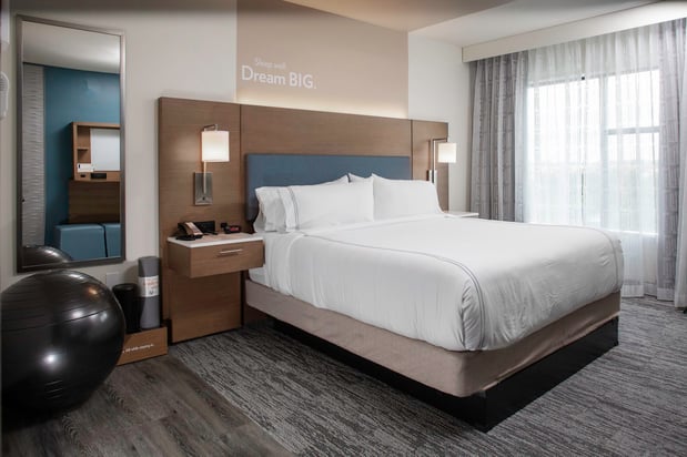 Images Even Hotel Shenandoah - the Woodlands by IHG