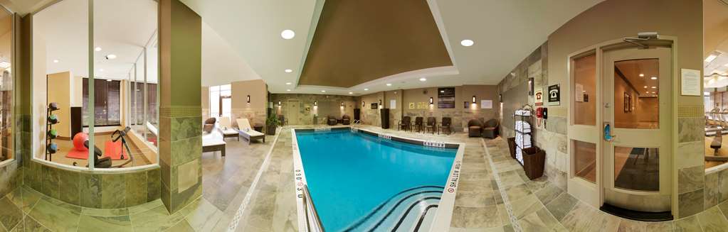 Pool Hilton Garden Inn Toronto/Brampton Brampton (905)595-5151