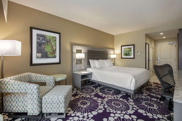 Images Hilton Garden Inn Raleigh /Crabtree Valley