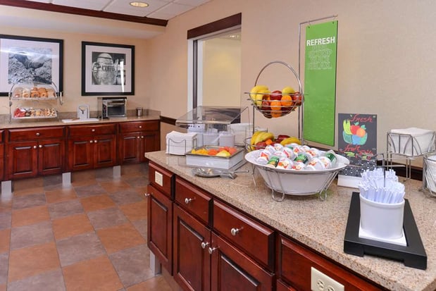 Images Hampton Inn & Suites Dayton-Vandalia