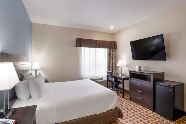 Images SureStay Plus by Best Western Coralville Iowa City