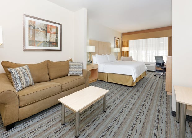 Images Holiday Inn Express & Suites San Antonio - Brooks City Base by IHG
