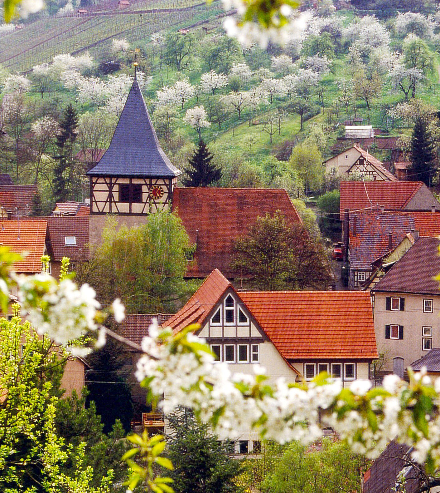 St. Jodokus-Kirche Strümpfelbach - Evangelische Kirchengemeinde Strümpfelbach, Hindenburgstr. 13 in Weinstadt-Strümpfelbach
