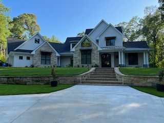 Angel's Construction & Remodeling LLC Image