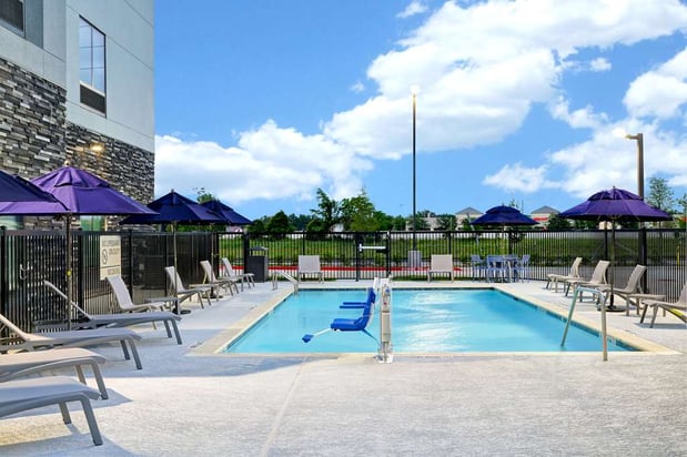 Images Hampton Inn & Suites Houston East Beltway 8