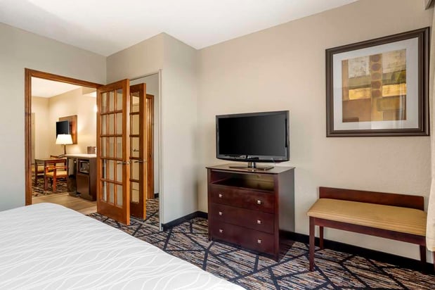 Images Best Western Plus Hobby Airport Inn & Suites
