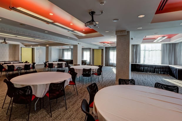 Images Hotel Indigo Columbus Architectural Center by IHG
