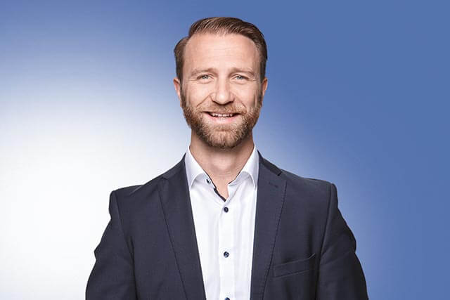 Hauptvertreter Sebastian Deicke