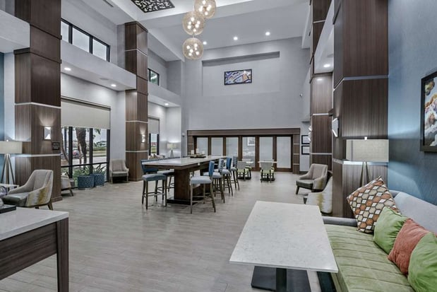 Images Hampton Inn & Suites Portland Corpus Christi