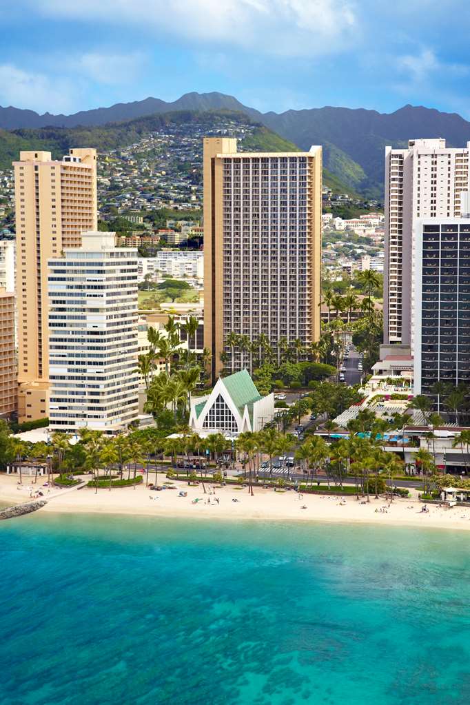 Hilton Waikiki Beach, 2500 Kuhio Ave, Honolulu, HI, Parking Garages ...