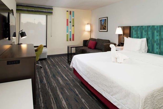 Images Hampton Inn Greensboro-Airport