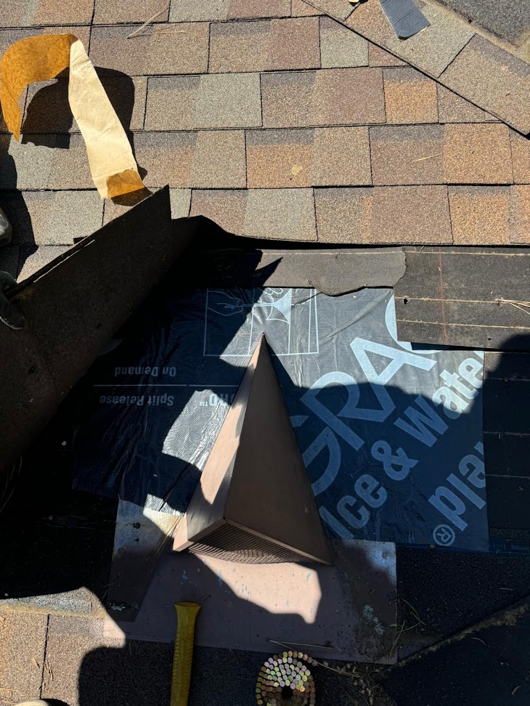 Manny's Metal Roofing Image