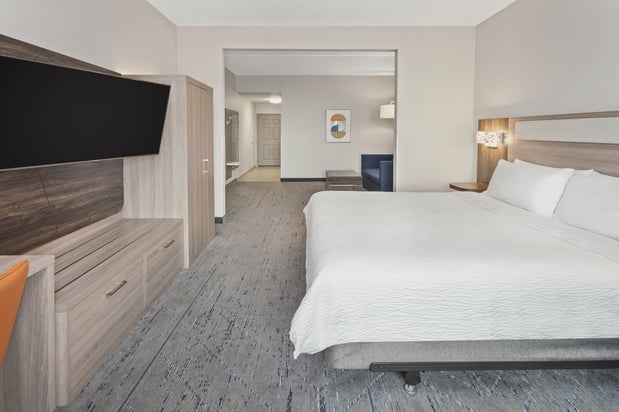 Images Holiday Inn Express & Suites Chicago West-O'Hare Arpt Area by IHG